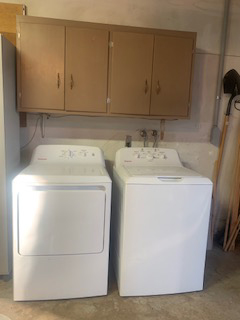 Washer and Dryer in the Garage